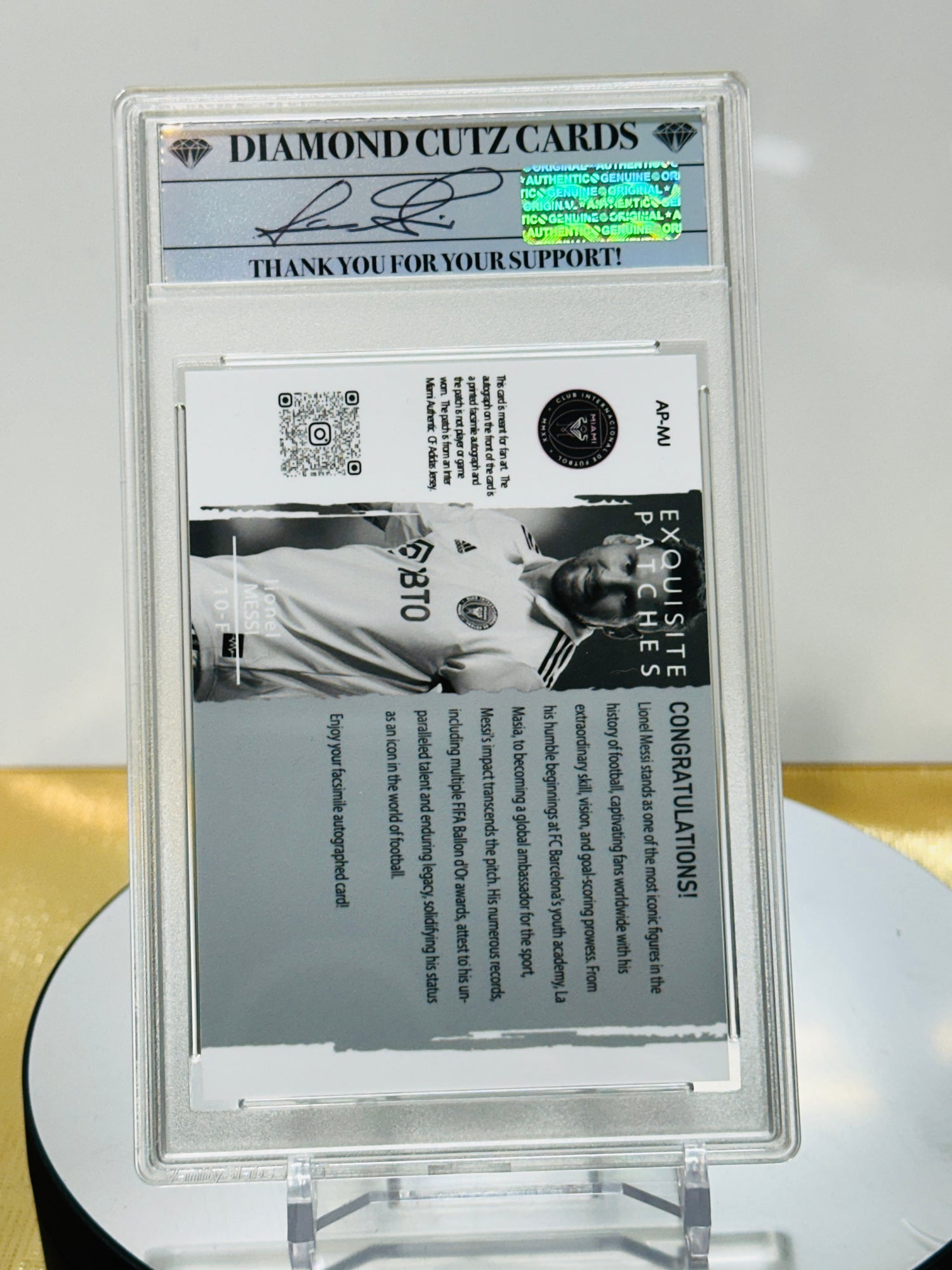 Lionel Messi Exquisite Patches Refractor /10